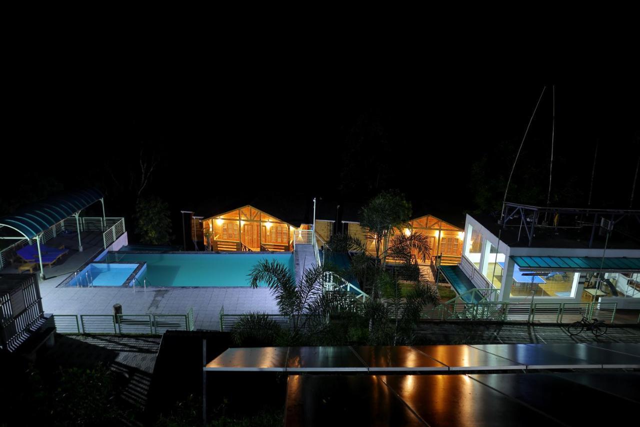 Woodrose Resort Kalpetta Exterior photo