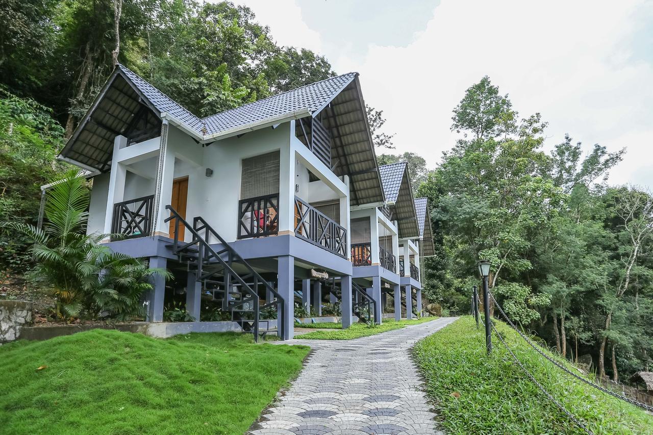 Woodrose Resort Kalpetta Exterior photo