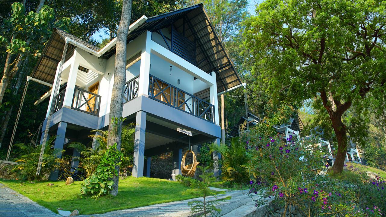 Woodrose Resort Kalpetta Exterior photo