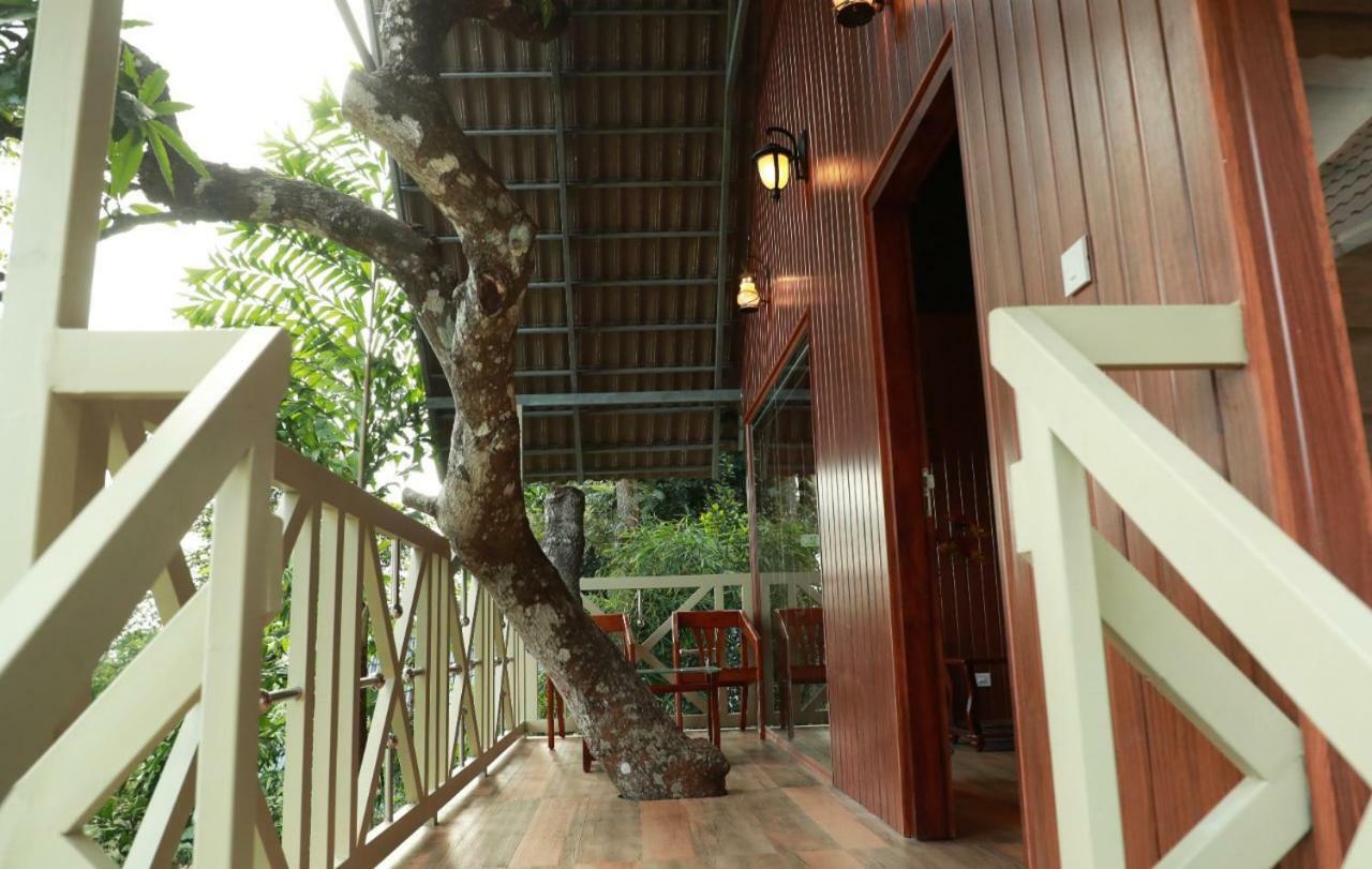Woodrose Resort Kalpetta Exterior photo